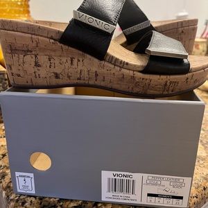 Vionic Black Sandals